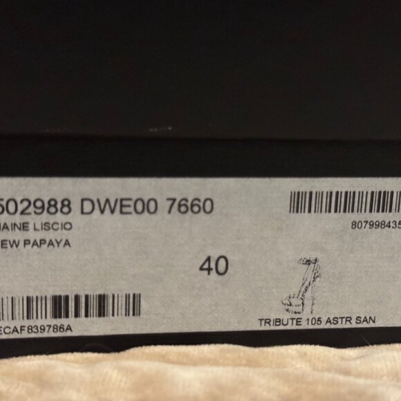 NEW!!!! YSL Tribute Platform Heel - Picture 2 of 7